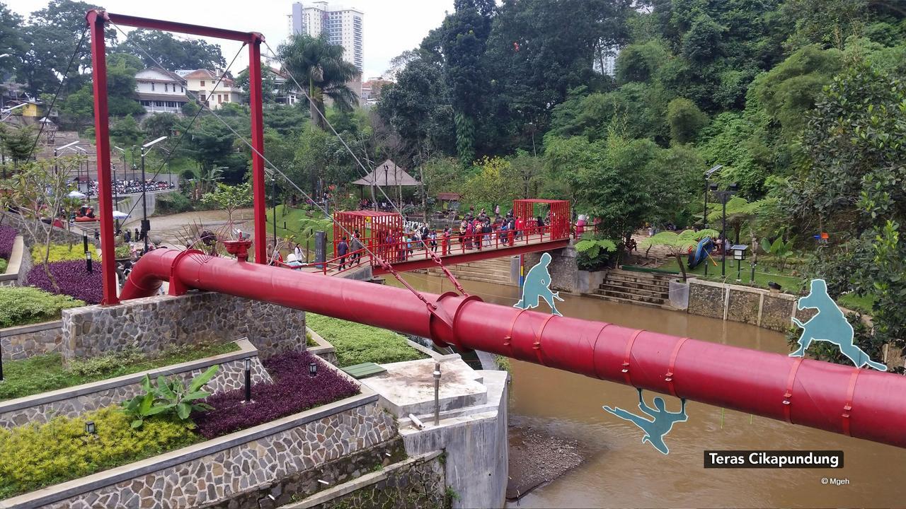 Zen Premium Setrawangi Raya Hotel Bandung Exterior foto